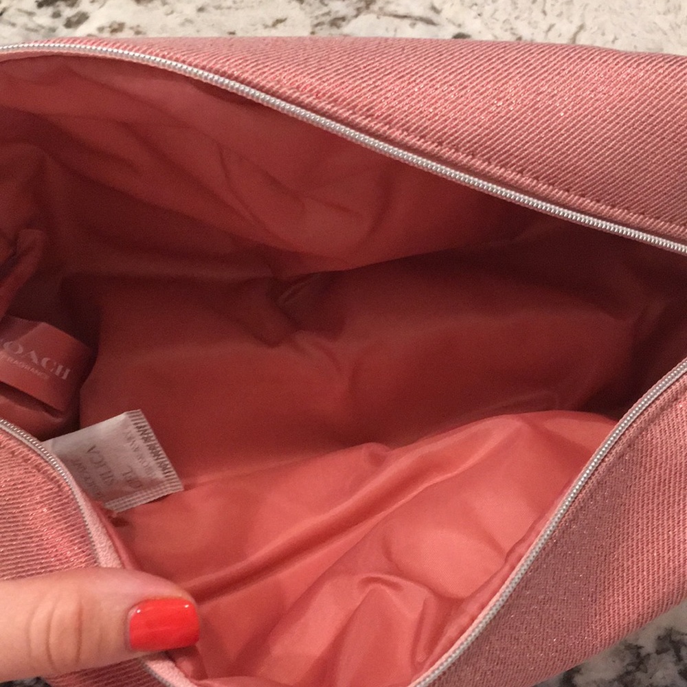 Coach Fragrance makeup bag - Picture 7 of 7